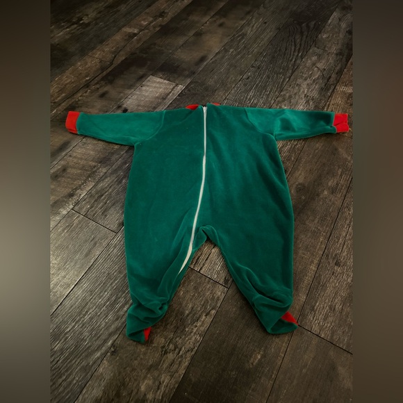 Christmas Elf Onesie 20lbs vintage romper onesie By BEAUTY Canadian made - Picture 2 of 4